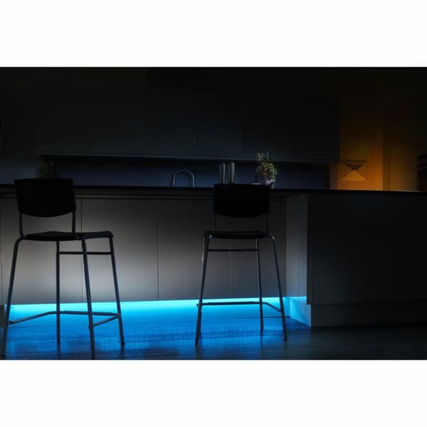 Hue LightStrip Plus V4 2m basesæt med stik