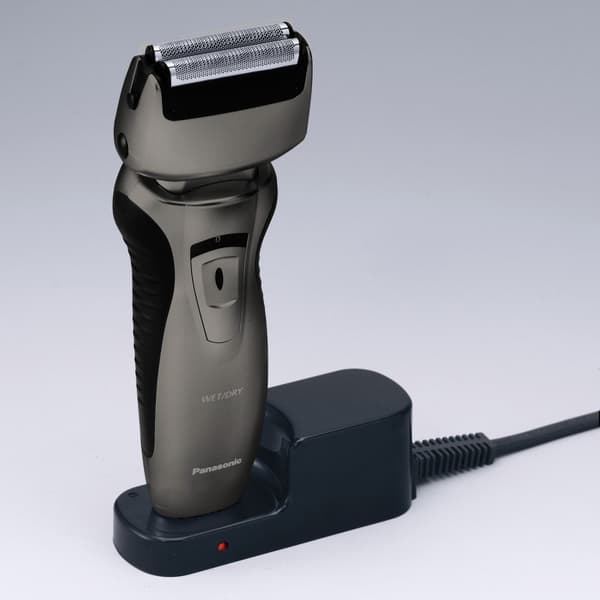 Barbermaskine med to blade Wet&Dry ES-RW33