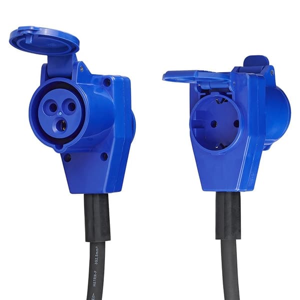 Adapterkabel 150cm 3x2,5mm² från CEE-kontakt till CEE-vinklad kontakt + Schuko-uttag