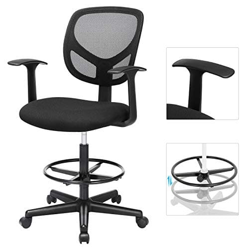 Ergonominen säädettävä työtuoli jalkatuella, musta verkko