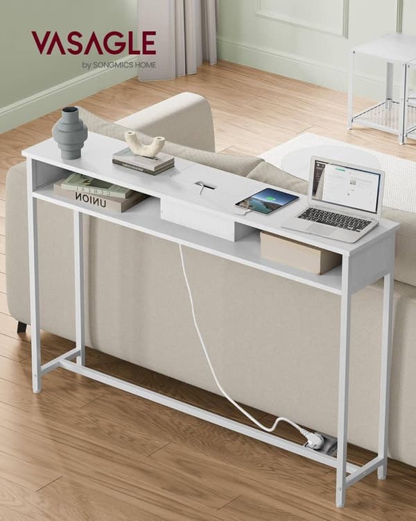 Rustikk konsollbord med uttak og USB-porter – slank design