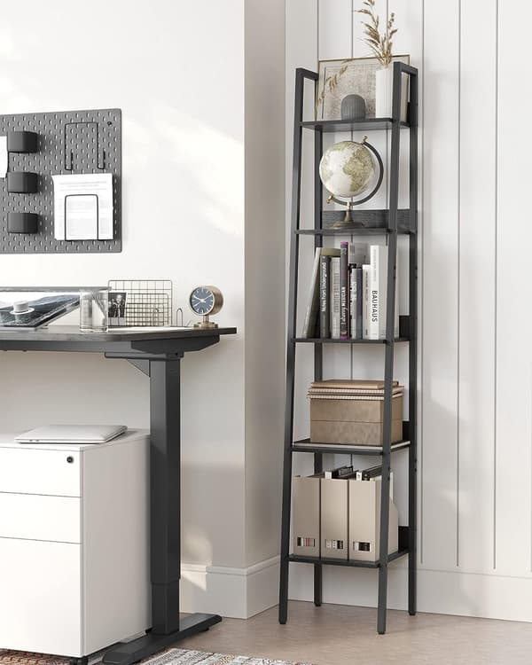 Kapea maalaismainen ruskea hylly pieniin tiloihin, 5 tasoa, 170 cm