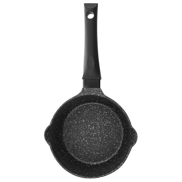 Praktisk panne med tut og non-stick overflate for alle komfyrer