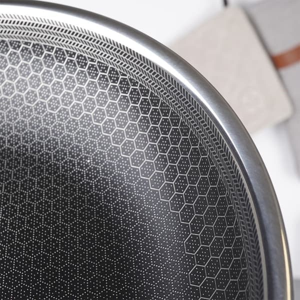 Hybrid stegepande: Non-stick, rustfrit stål, metalredskaber