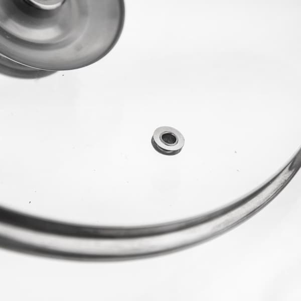 Glaslock med stålram och ångventil