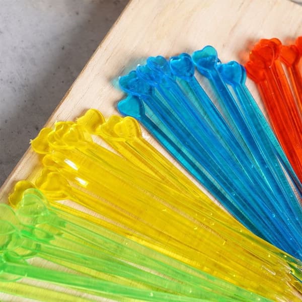 50 spisepinner - fargerik plast, høy kvalitet