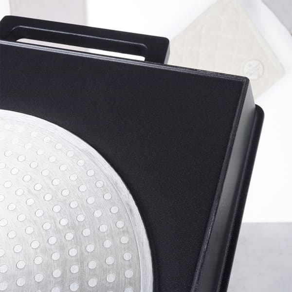 Mångsidig Grillplatta: Spis, Grill & Ugn med Non-Stick