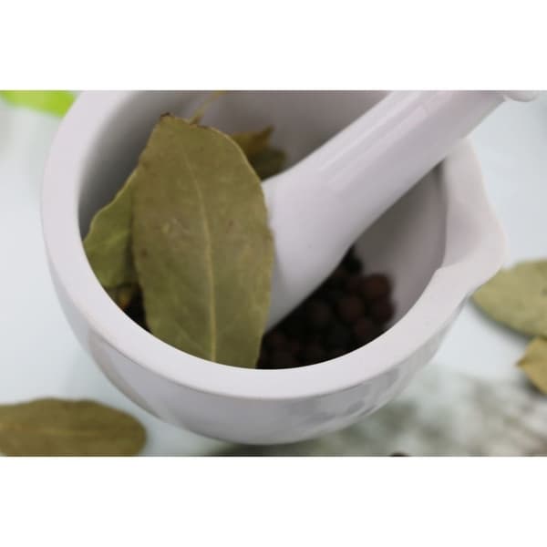 Bedre knusing med morter for krydder og pesto