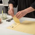 Pikkukuva 5 / 9: Keittiövälineet sileillä ja aaltoilevilla terästerillä pastaa varten