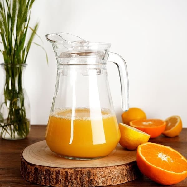 Alsidig kande 1,4L: Håndtag, låg, perfekt til drinks