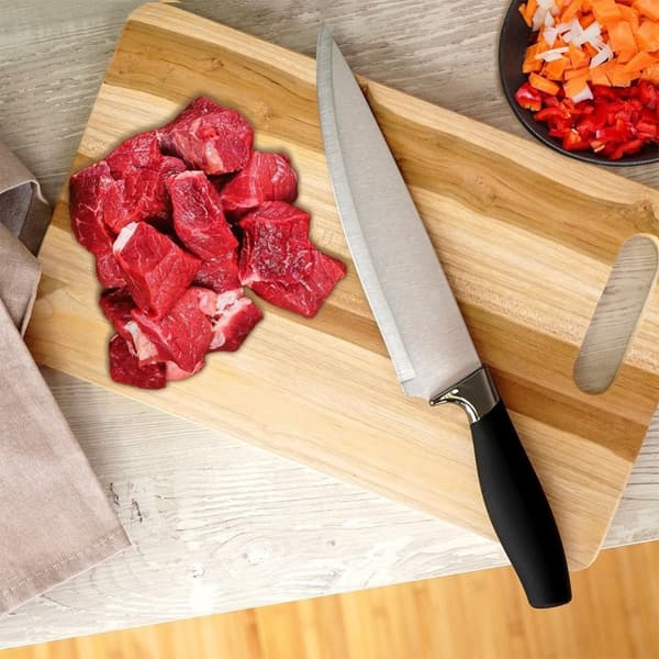 Kokkekniv: Rustfrit stål, skridsikkert greb, alsidig.