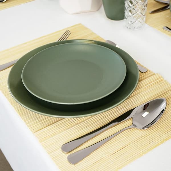 Keramisk desserttallerken - tidløs design og trendy farge