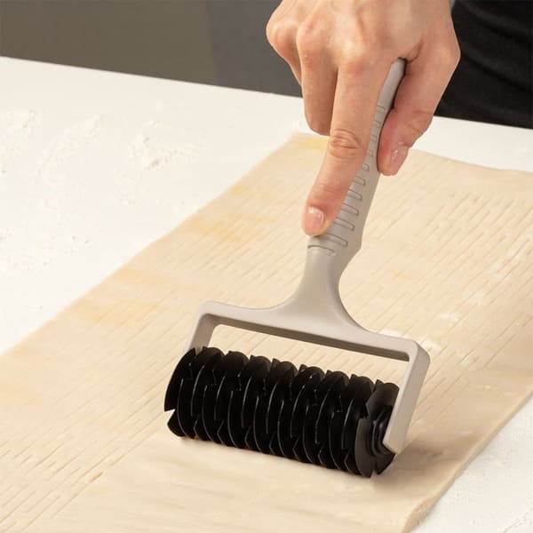 Cookie cutter på rull - slitesterk og perfekt til pynt