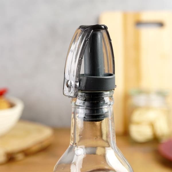Glassflaske for olje/eddik med helletut og kork