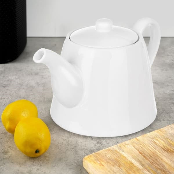Elegant hvid porcelænskande, 2L, tåler opvaskemaskine og mikroovn