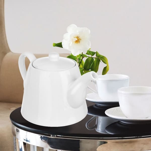 Elegant hvid porcelænskande, 2L, tåler opvaskemaskine og mikroovn