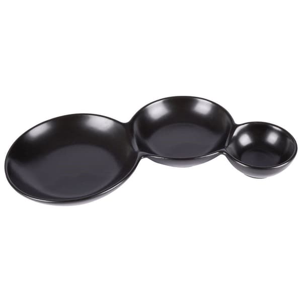 Sort porselensskål med tre rom for snacks og dipsauser
