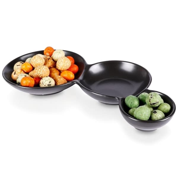 Sort porselensskål med tre rom for snacks og dipsauser