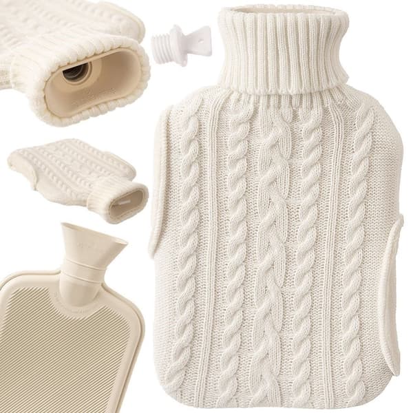 Värmeflaska med mysigt stickat beige överdrag