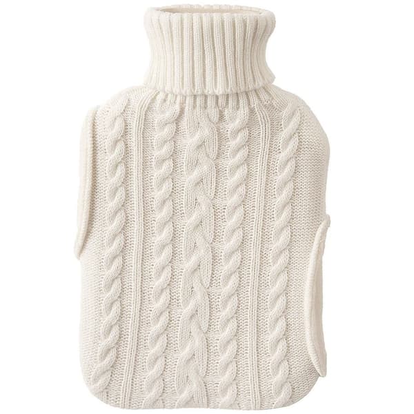 Värmeflaska med mysigt stickat beige överdrag
