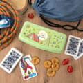 Miniatyrbilde 4 av 6: Grønn lunsjboks med klipslås og avdeler for måltider