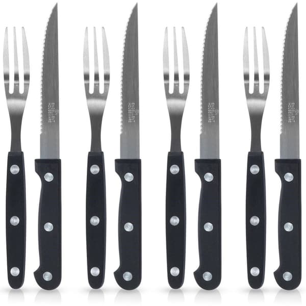 Perfekt sett med kniver og gafler til biffer og pizza