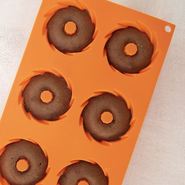 Silikoneform: Fleksibel, holdbar til muffinsbagning