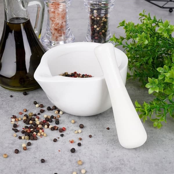Porcelänsmortel för kryddor, örter och nötter, perfekt för pesto