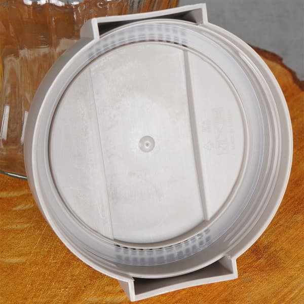 Förvaringsbehållare för torra livsmedel i glas och plast