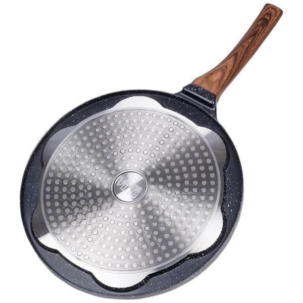 Graniittipaistinpannu 26 cm, 7 kasvojen muotoista reikää