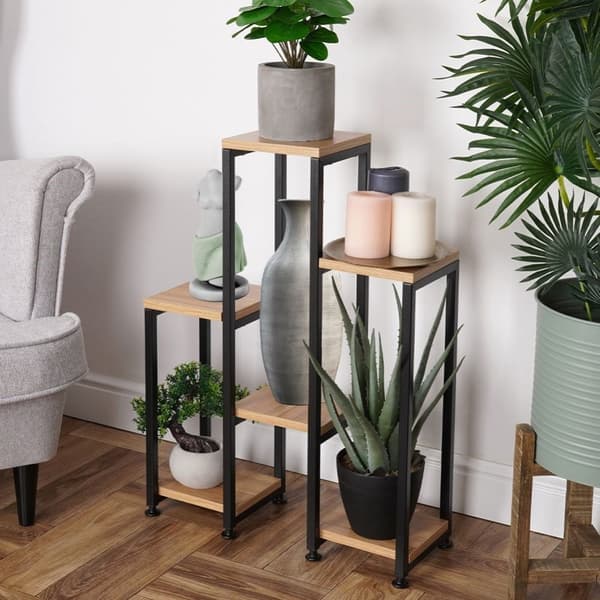 Blomsterstander i metal med seks niveauer til planter