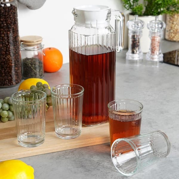 Serveringsset: 4 glas & kanna med lock, diskmaskinsäkert