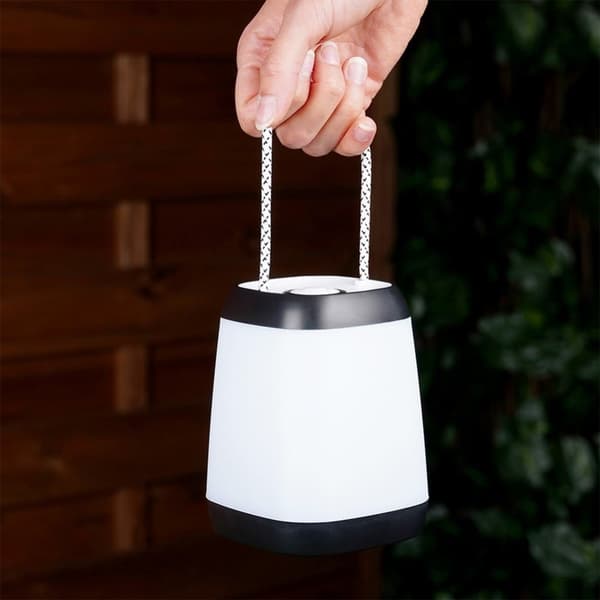 Portabel LED-lampa med batteri och tre ljuslägen