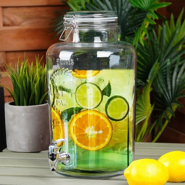 Drikkebeholder med kran for limonade og bål