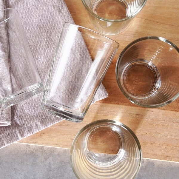 Seks glas 200 ml: Tykt, klart glas til drinks