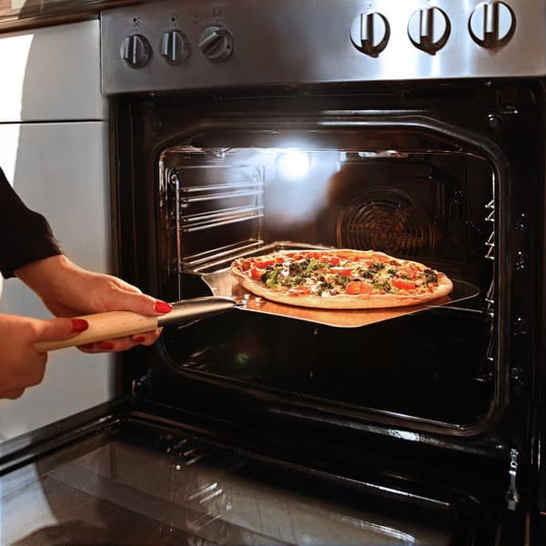 Neliönmuotoinen pizzalapio