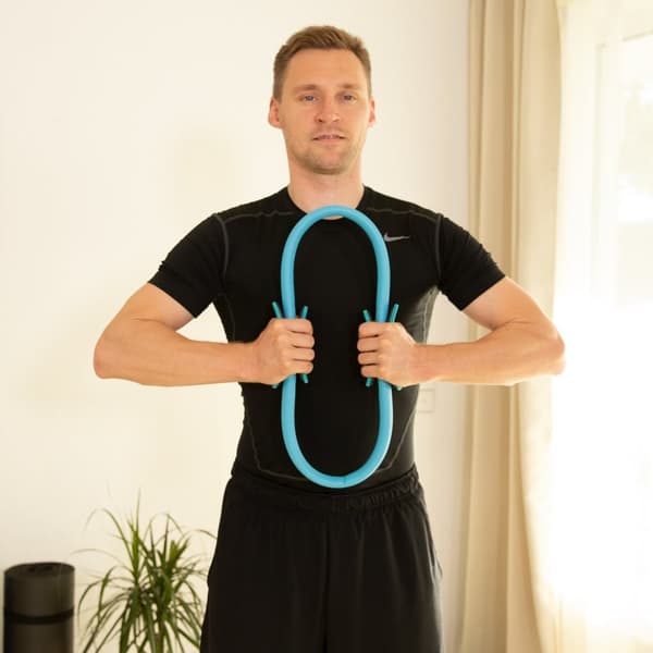 Pilates-rengas sininen