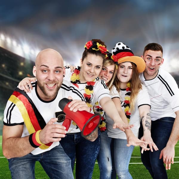 Punainen megafoni stadionille