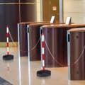 Miniatyrbillede 2 af 8: Spærrestolpe af plast med kæde