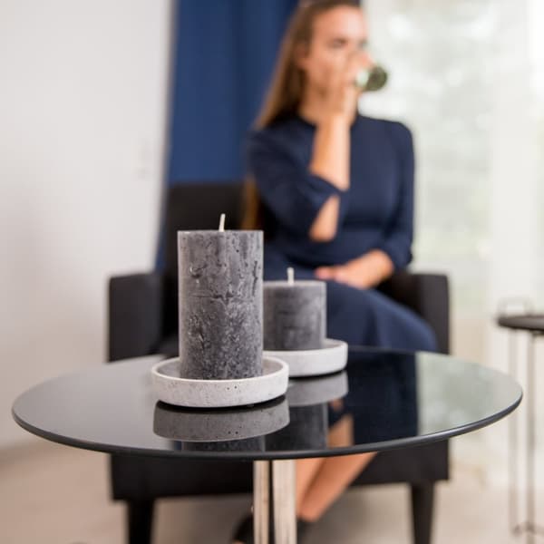 Sidebord i glass og rustfritt stål