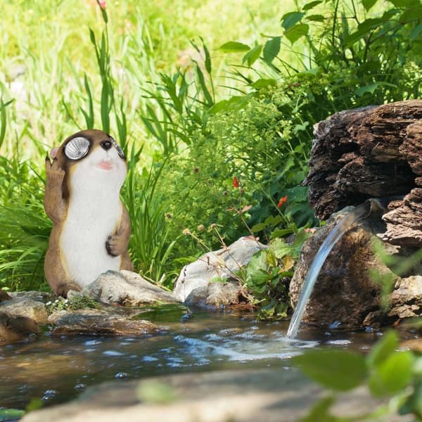Trädgårdsfigur Marmot med solglasögon