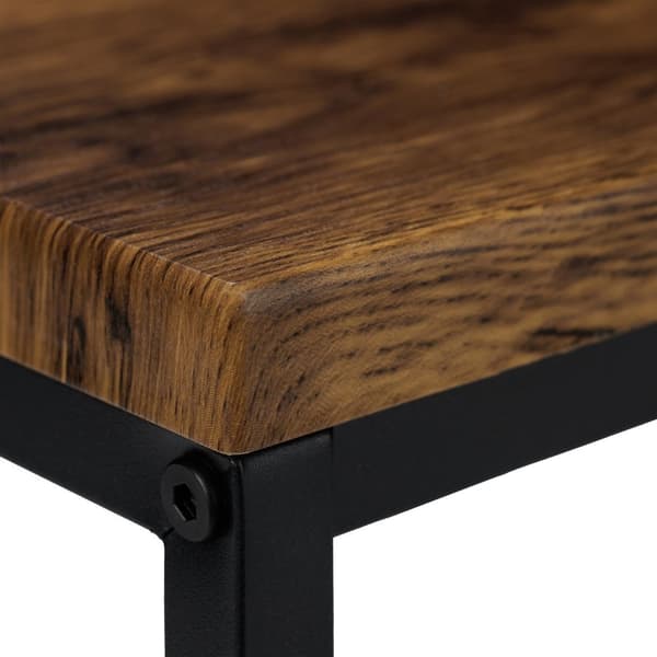 Sidobord i industriell stil