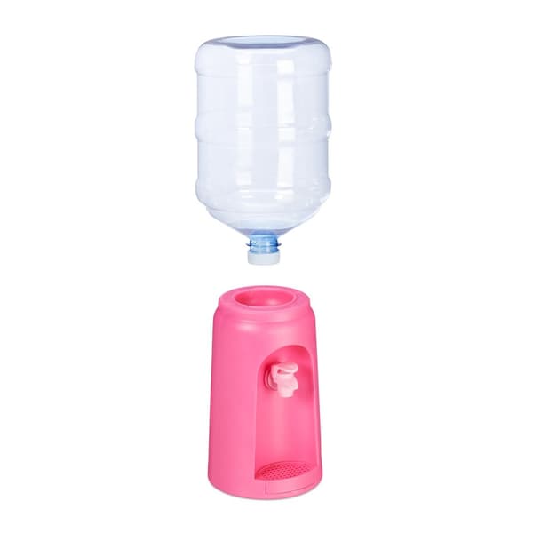 Vanndispenser med tank