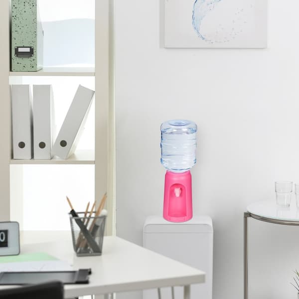 Vanndispenser med tank