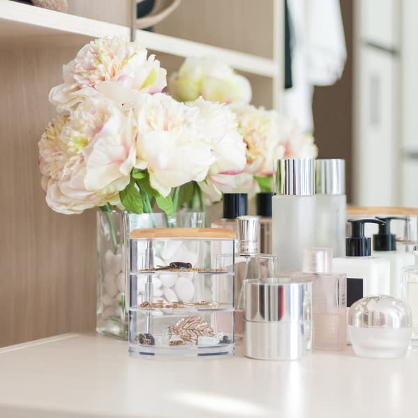 Makeup opbevaring med 3 rum