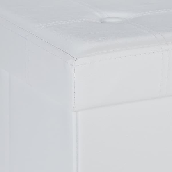Krakk i kunstskinn med oppbevaringsplass