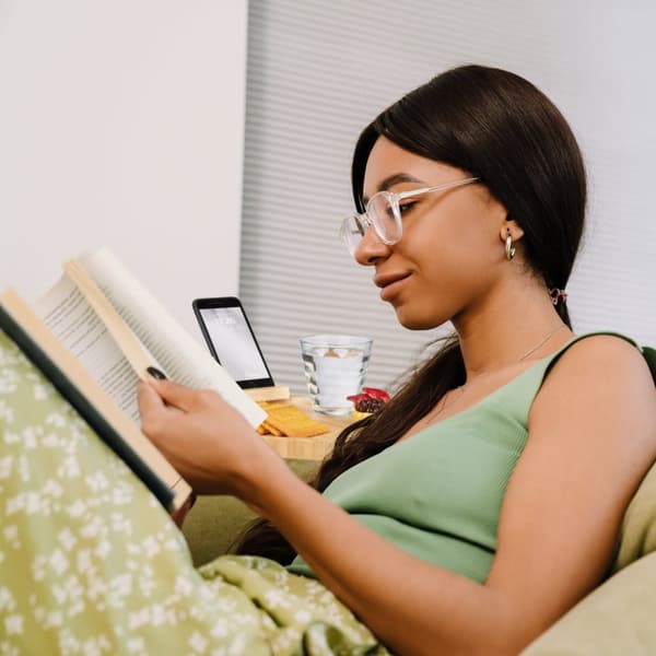 Sofabrett for armlener