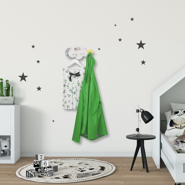 Børnenes garderobe sky-måne-stjerne