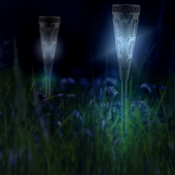 Solcellelampe med lyseffekt