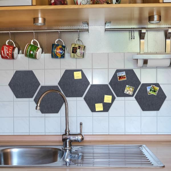 Hexagoner i grå filt för anslagstavla - 6 st